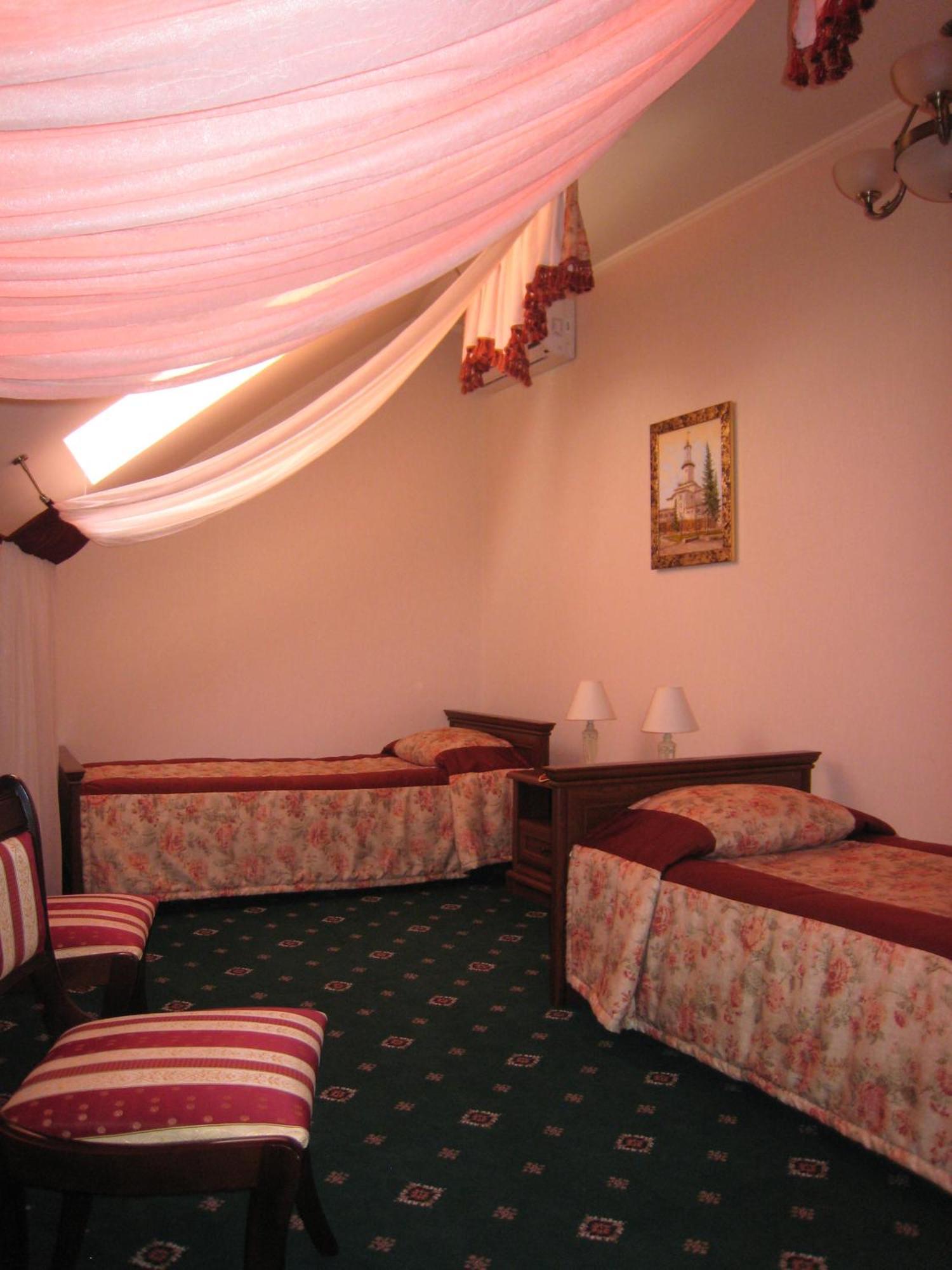 Atrium Hotel İvano-Frankivsk Dış mekan fotoğraf